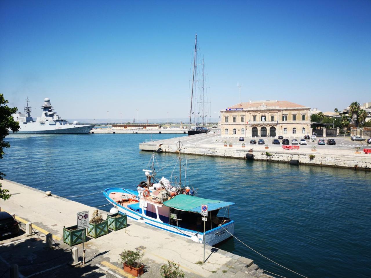 L'Approdo Delle Sirene Bed & Breakfast Syracuse Luaran gambar